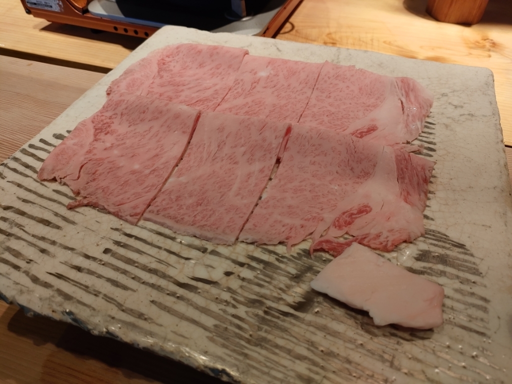 遠州夢咲牛のトリュフすき焼き