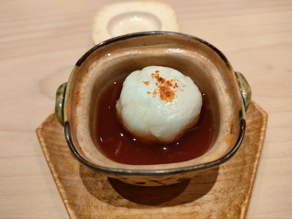 すし良月のノドグロ蒸し寿司